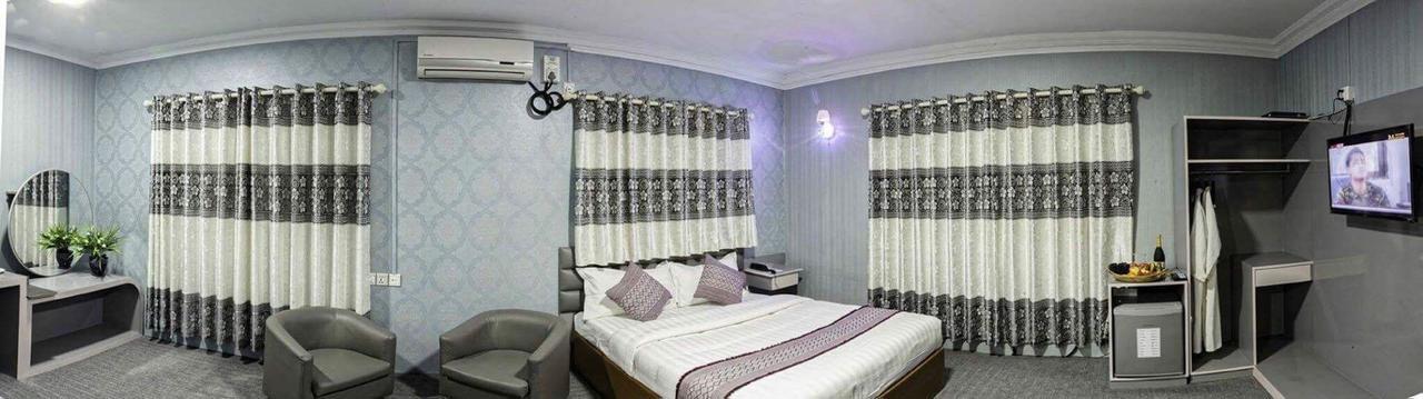 Thiha Bala Hotel Pyin Oo Lwin Εξωτερικό φωτογραφία